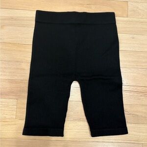 Zara Black Ribbed Biker Shorts